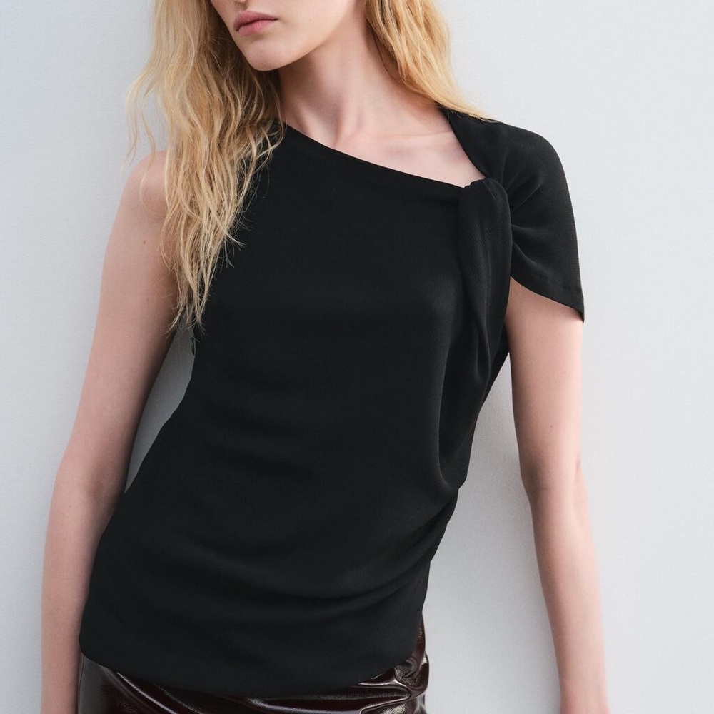zara flowy crepe top zw collection black NWT SMALL
